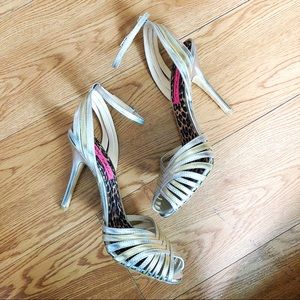 Betsy Johnson metallic heels
